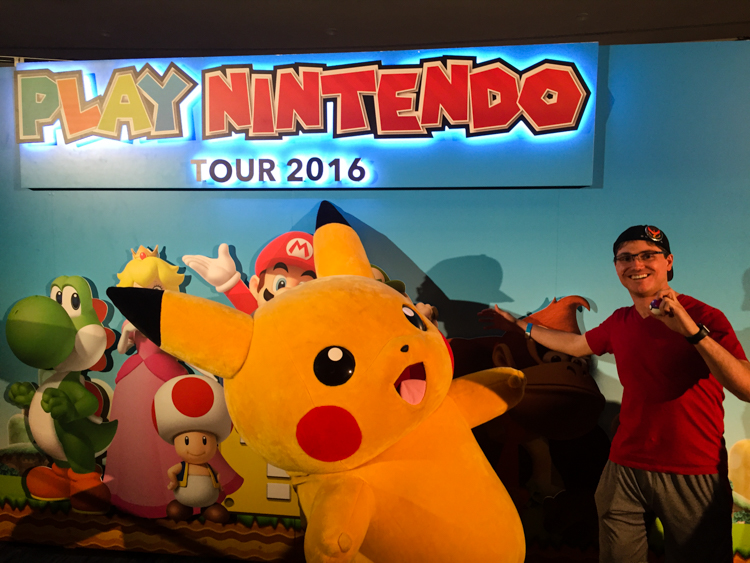 Nintendo Lounge pikachu